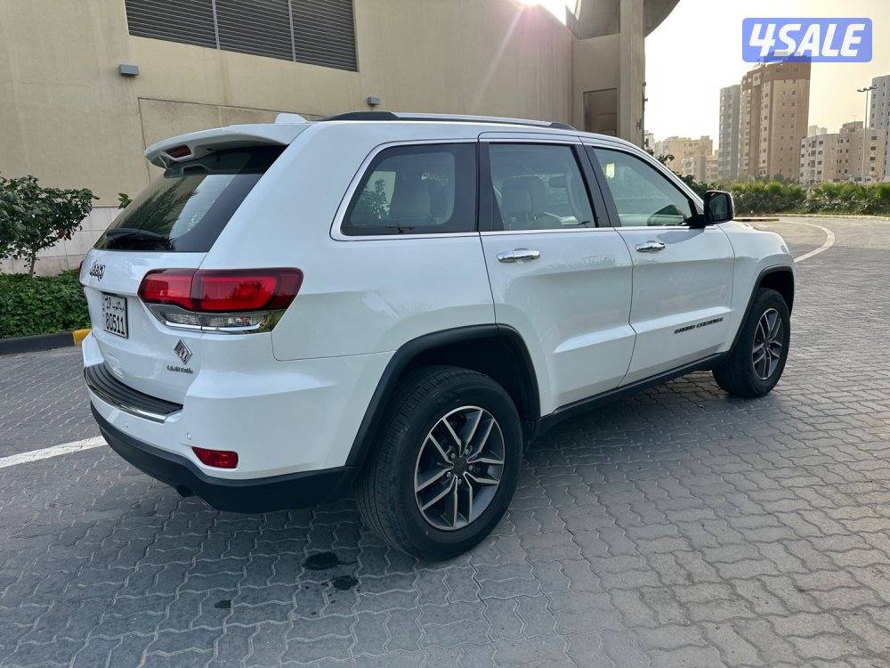 للبيع جراند شيروكي ليمتد اعلي درجة 20214