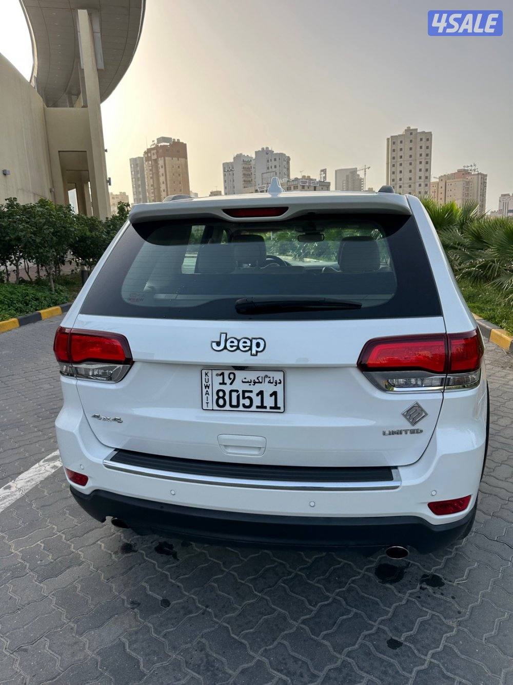 للبيع جراند شيروكي ليمتد اعلي درجة 20215