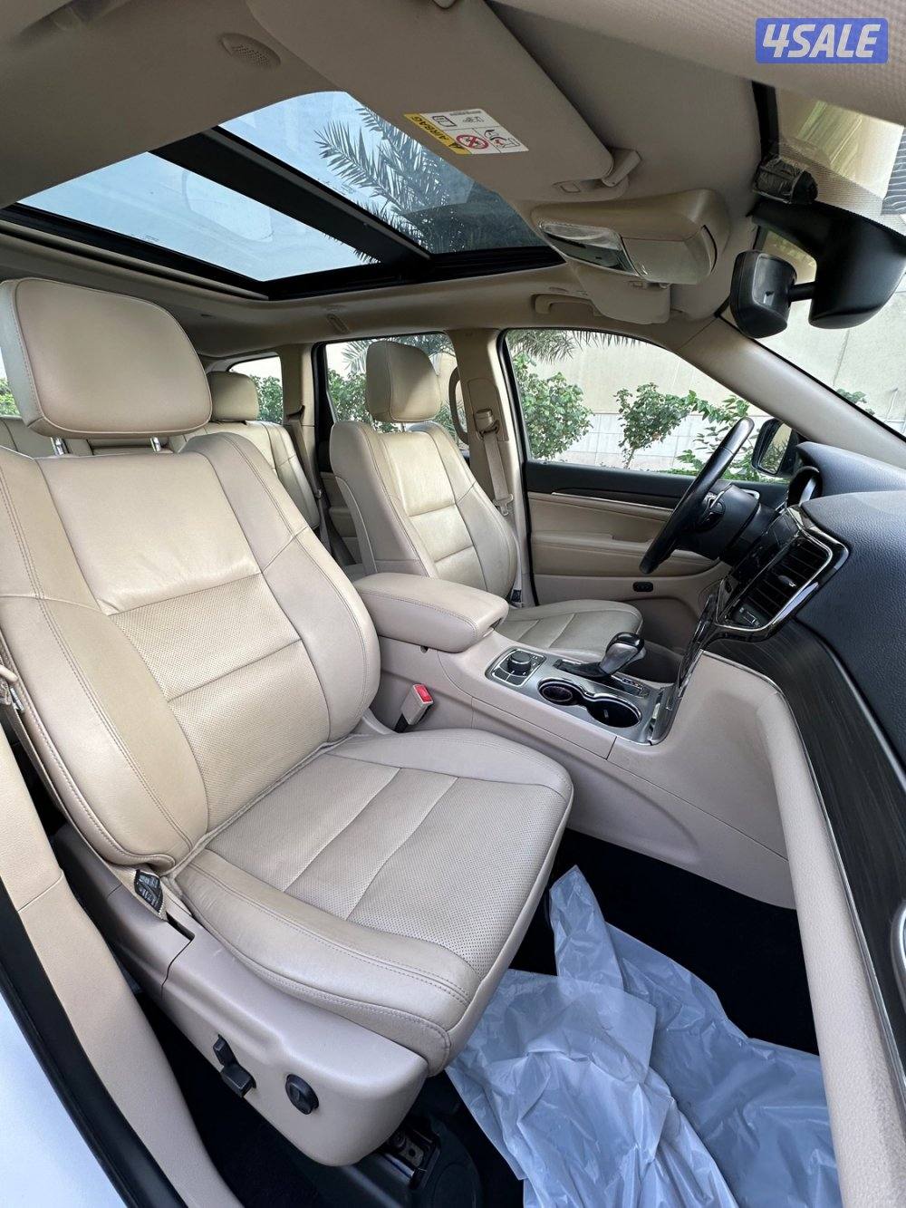 للبيع جراند شيروكي ليمتد اعلي درجة 20217