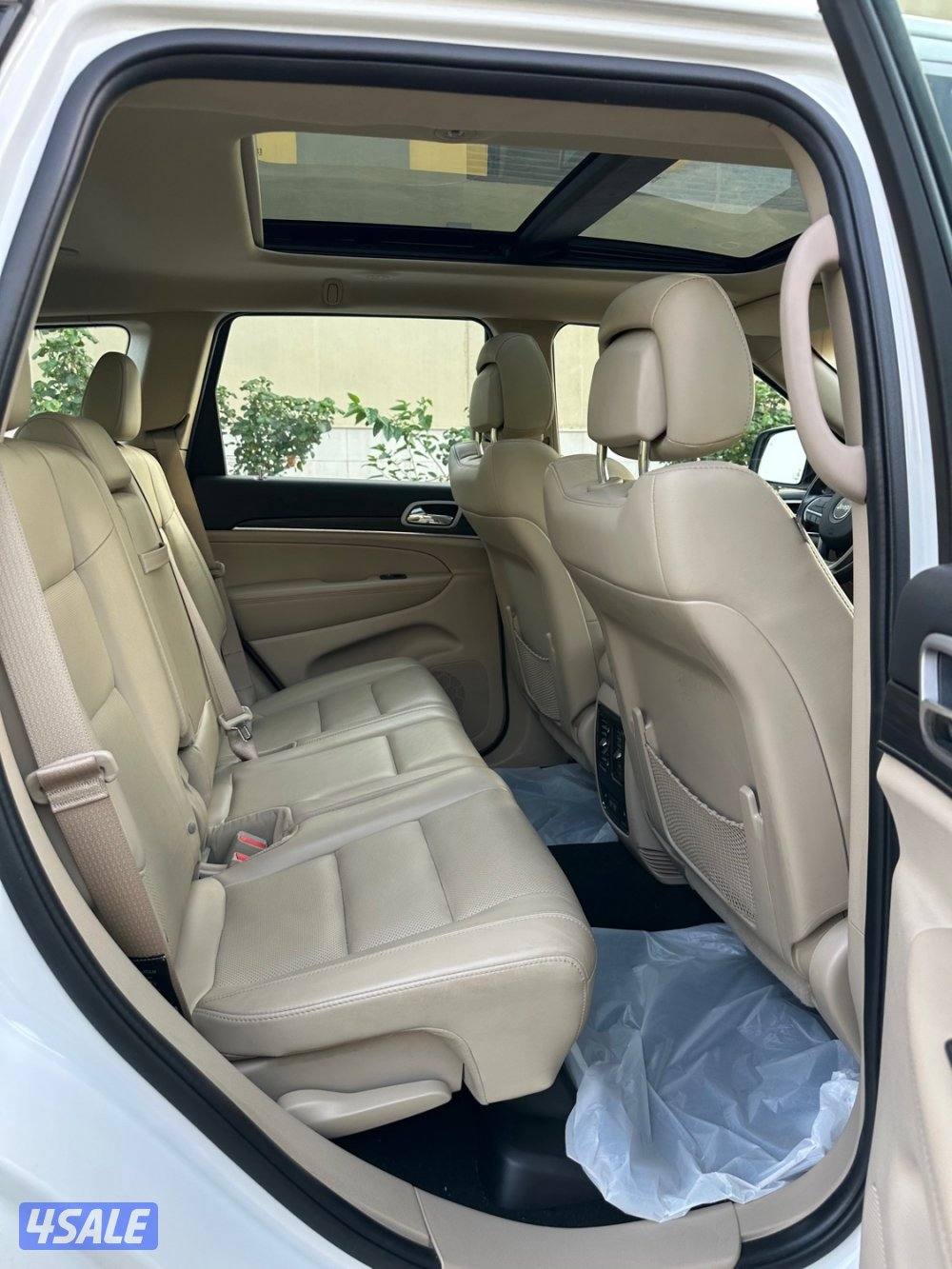 للبيع جراند شيروكي ليمتد اعلي درجة 20218