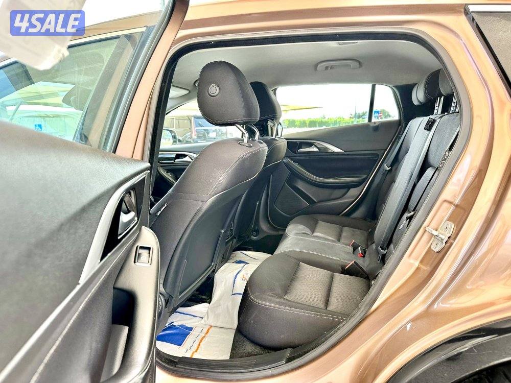 انفينيتي Q30 - الموديل:2018 - العداد:10813