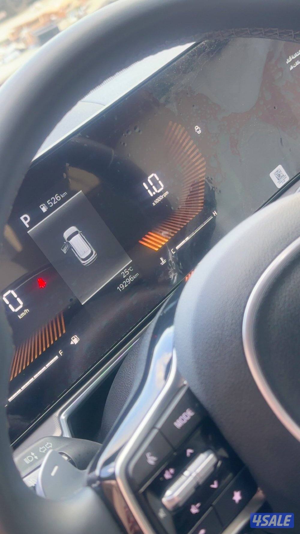للبيع كيا سيرنتو٢٠٢٥ماشي ١٩ الفئه الثانيه جلد فل حمايه وتظليل نظيف جداً4