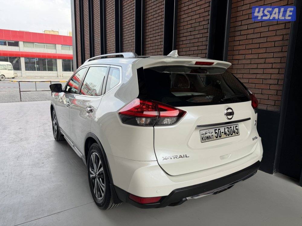 نيسان أكس تريل SL موديل 2018 بحاله الوكاله2