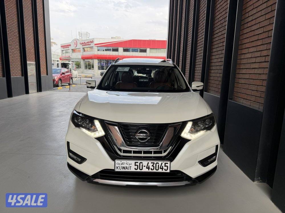نيسان أكس تريل SL موديل 2018 بحاله الوكاله7