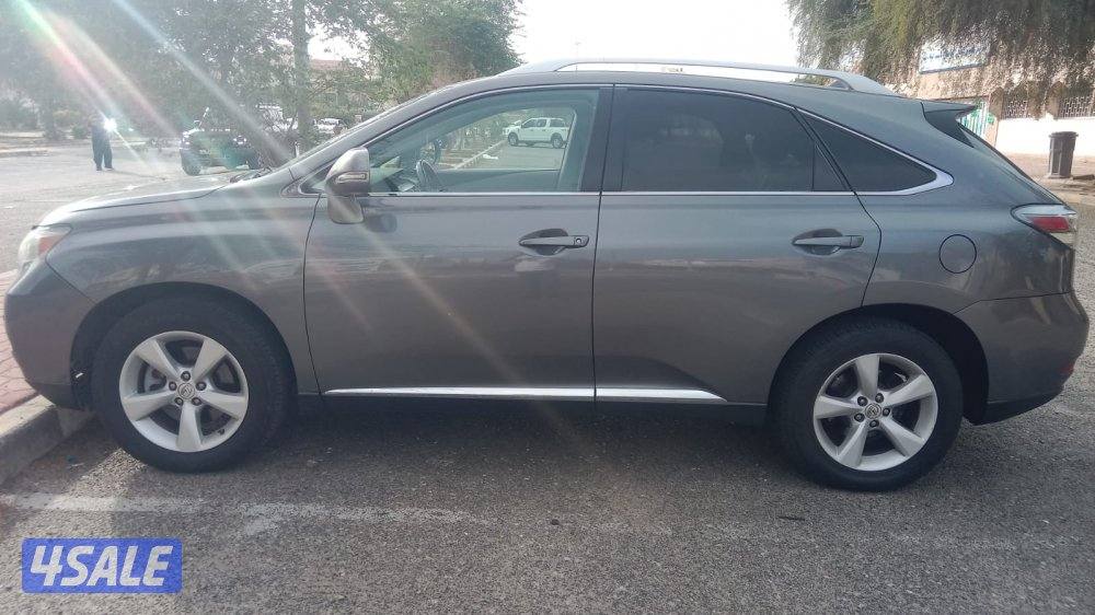 للبيع لكزس1