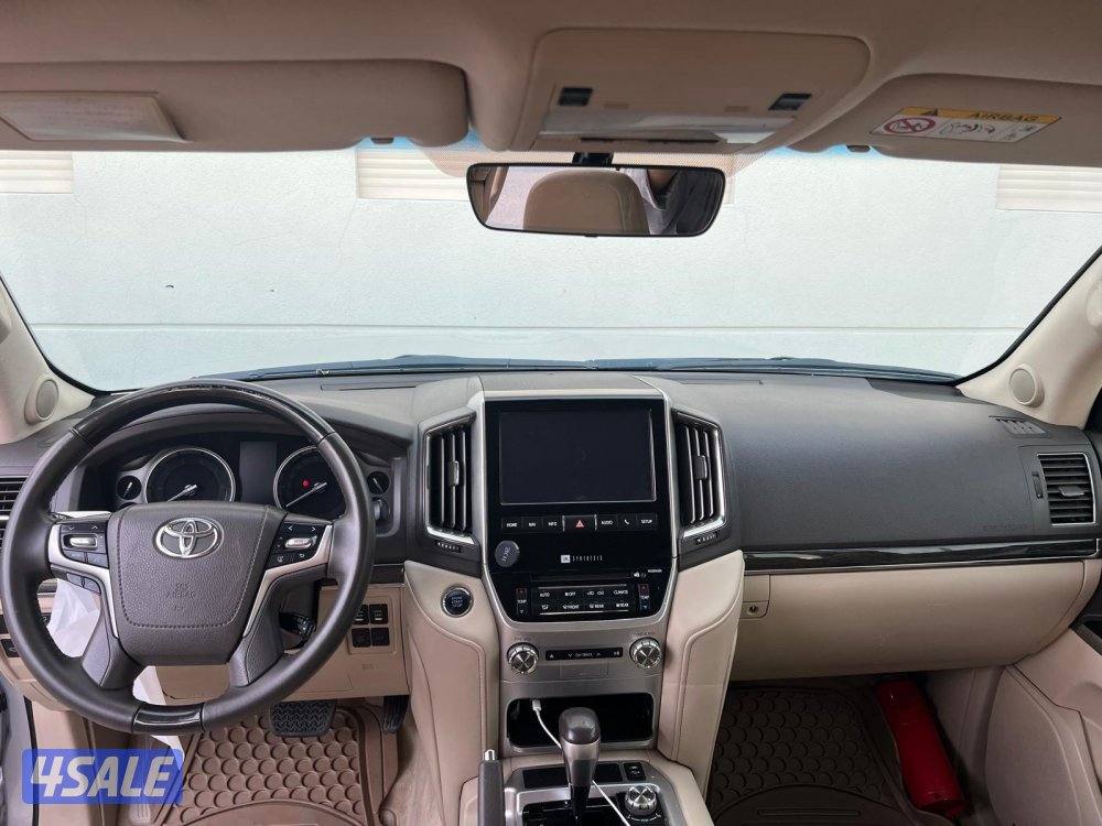 لاندكروزموديل ٢٠٢٠VXR ماشي ٢٢٧ الف شرط الفحص صبغ وكالة5