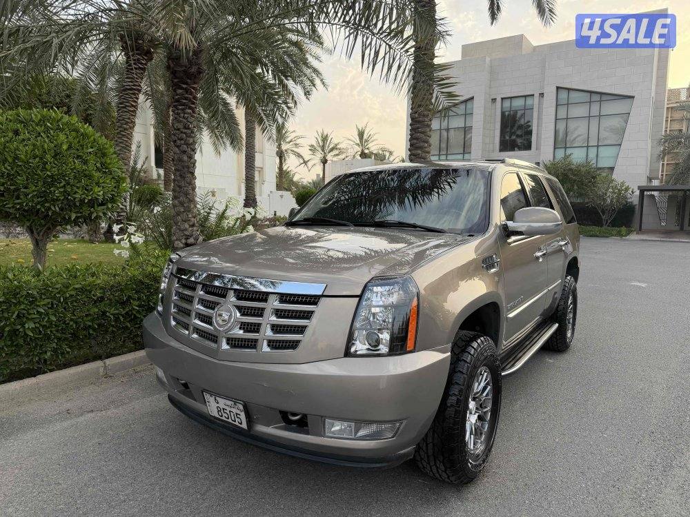 كاديلاك اسكاليد موديل 2007 بحاله الوكاله1