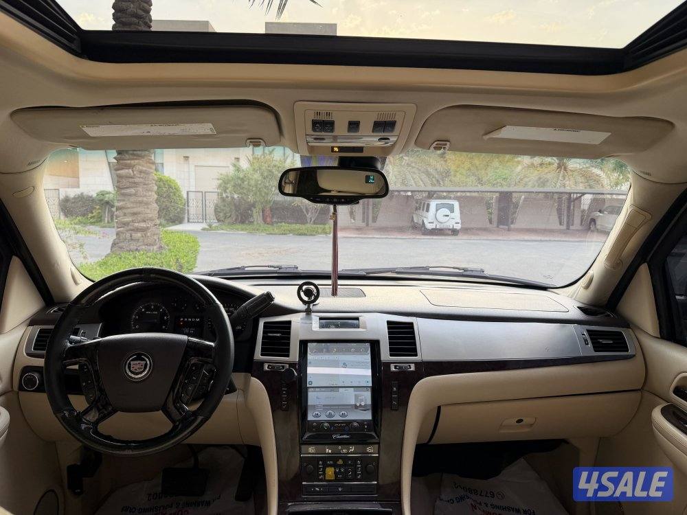 كاديلاك اسكاليد موديل 2007 بحاله الوكاله11