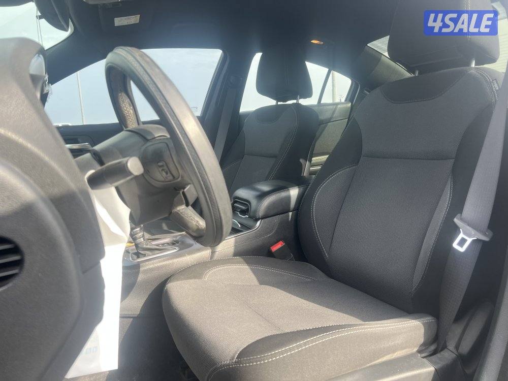 للبيع شارجر موديل20168