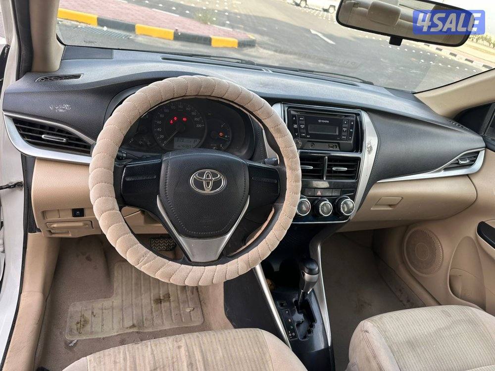 للبيع تويوتا يارس موديل20196