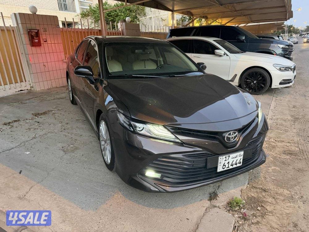 Toyota Camry 20200