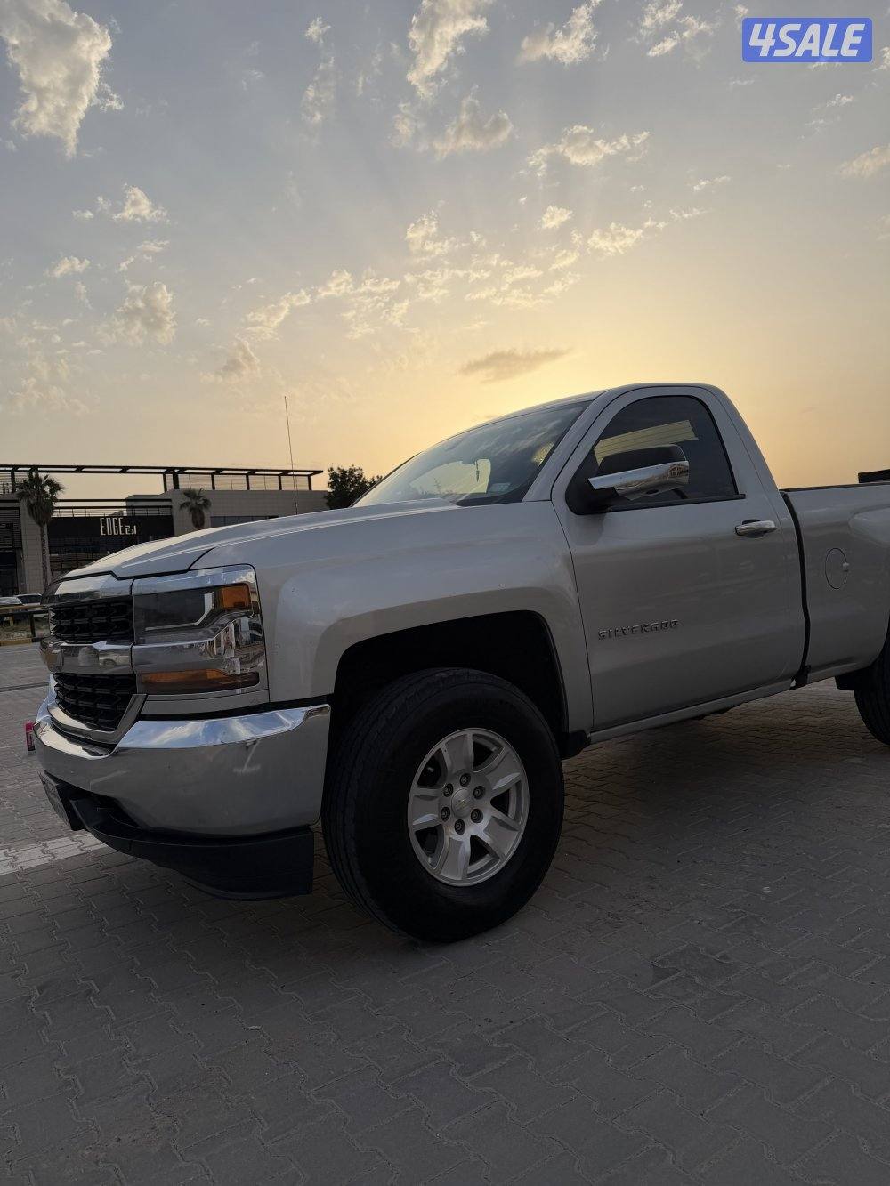 ‏للبيع وانيت سلفرادو 2016 وارد الغانم المالك الأول 8 سلندر5