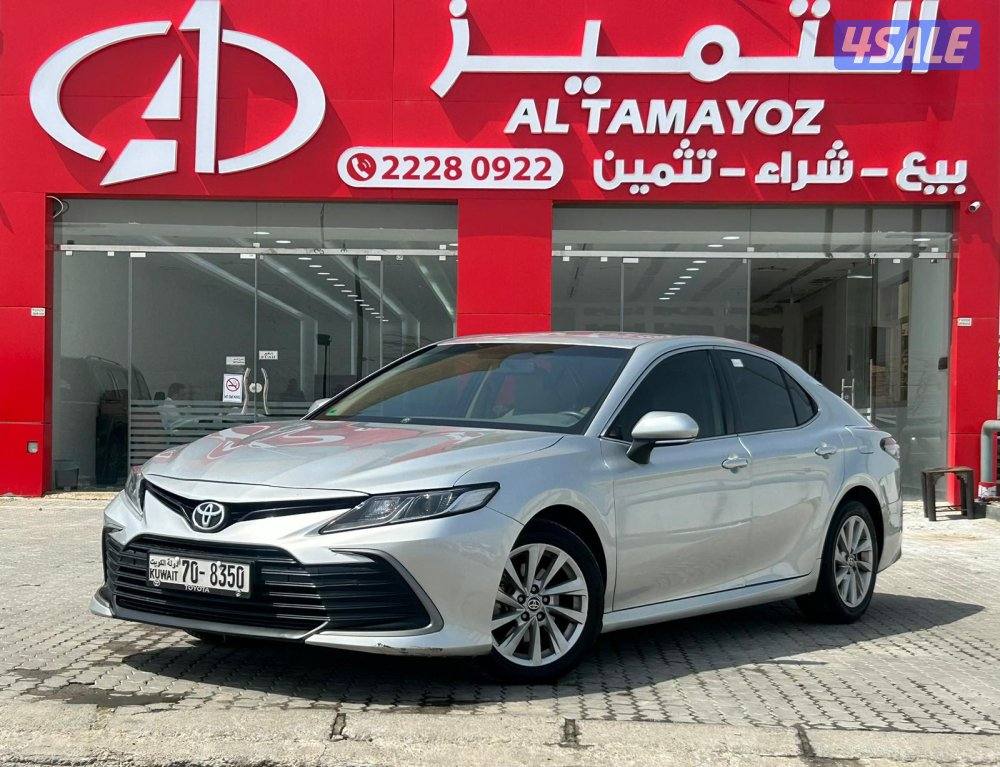 تيوتا كامرى.V4 -LE  موديل 2023 ماشى 103.000 k.m   وارد الساير.0