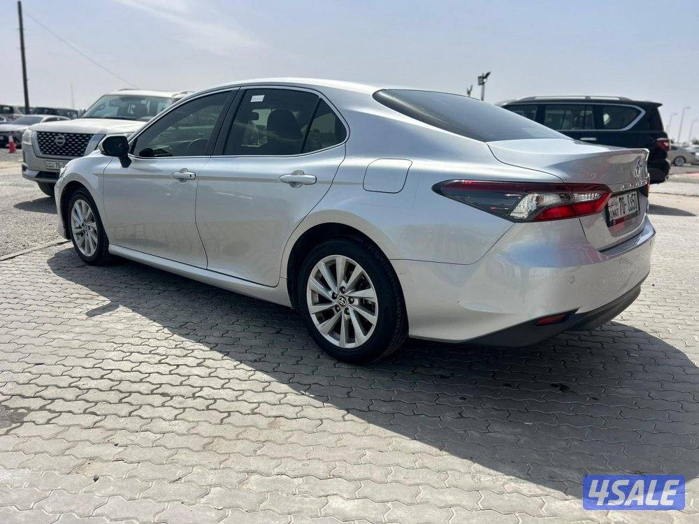 تيوتا كامرى.V4 -LE  موديل 2023 ماشى 103.000 k.m   وارد الساير.1