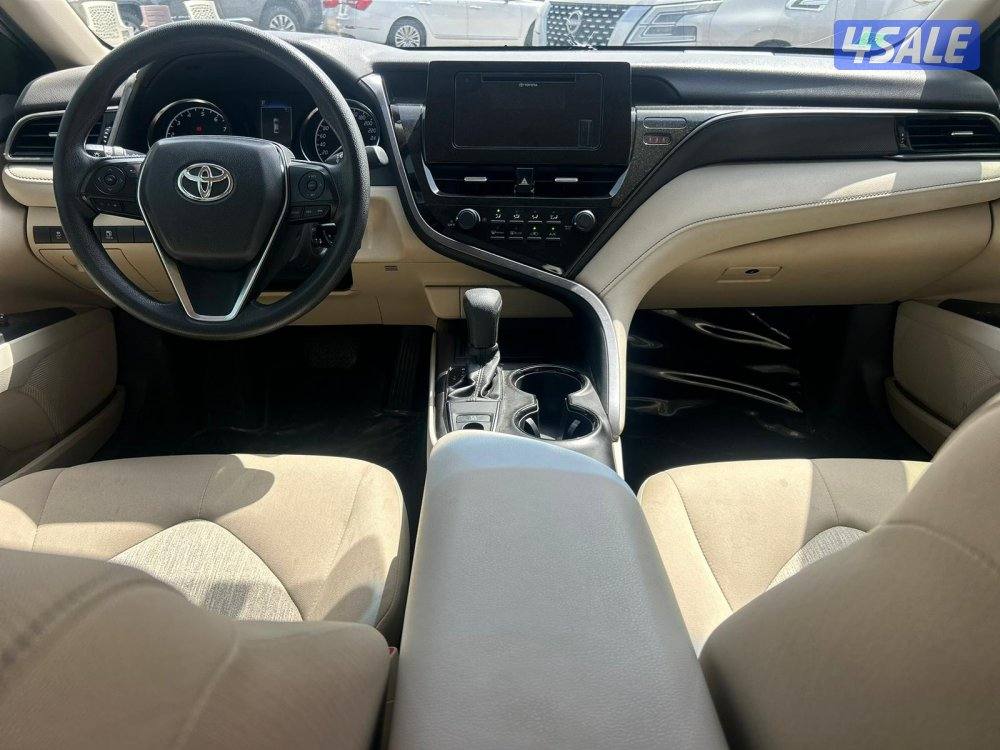 تيوتا كامرى.V4 -LE  موديل 2023 ماشى 103.000 k.m   وارد الساير.4