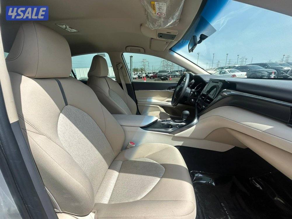 تيوتا كامرى.V4 -LE  موديل 2023 ماشى 103.000 k.m   وارد الساير.5