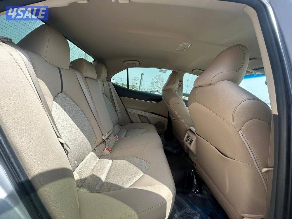 تيوتا كامرى.V4 -LE  موديل 2023 ماشى 103.000 k.m   وارد الساير.6