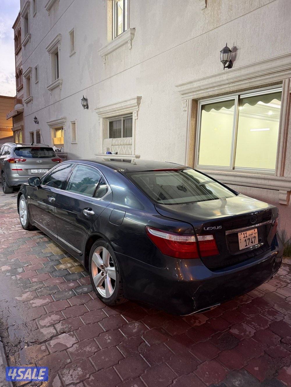 لكزس LS  للبيع2