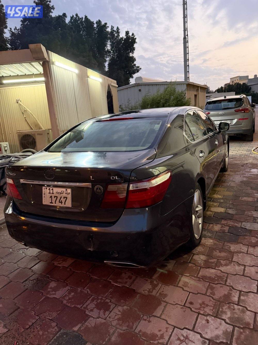 لكزس LS  للبيع3
