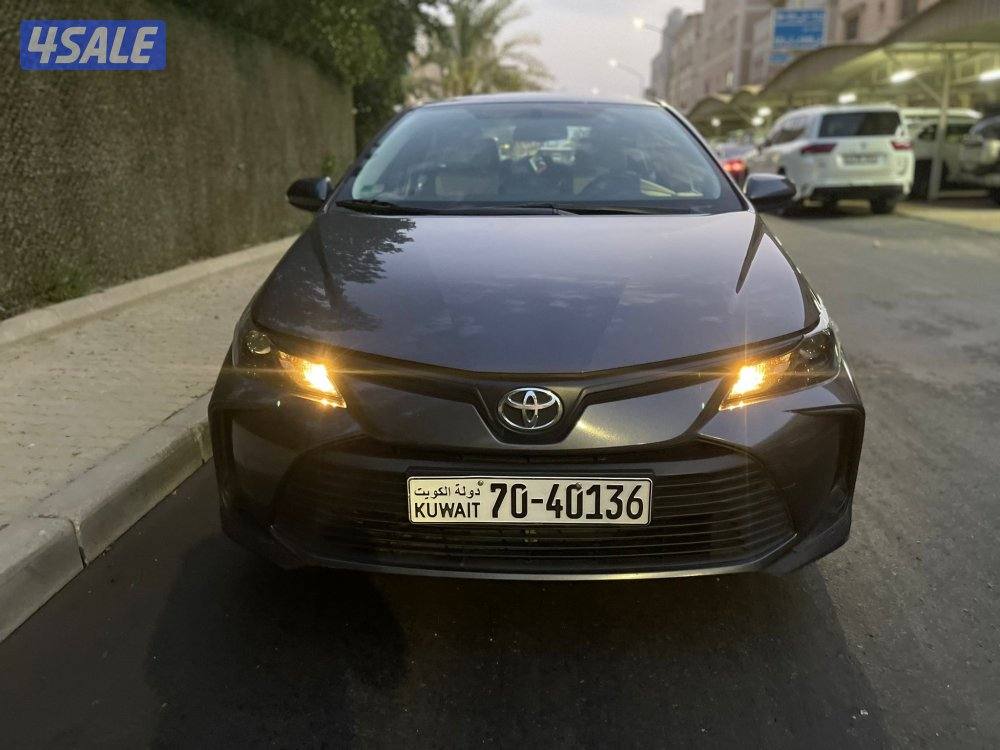 كرولا موديل 2023 المكينة 1600 ماشي 43 الف صبغ الوكالة بحالة الوكالة4