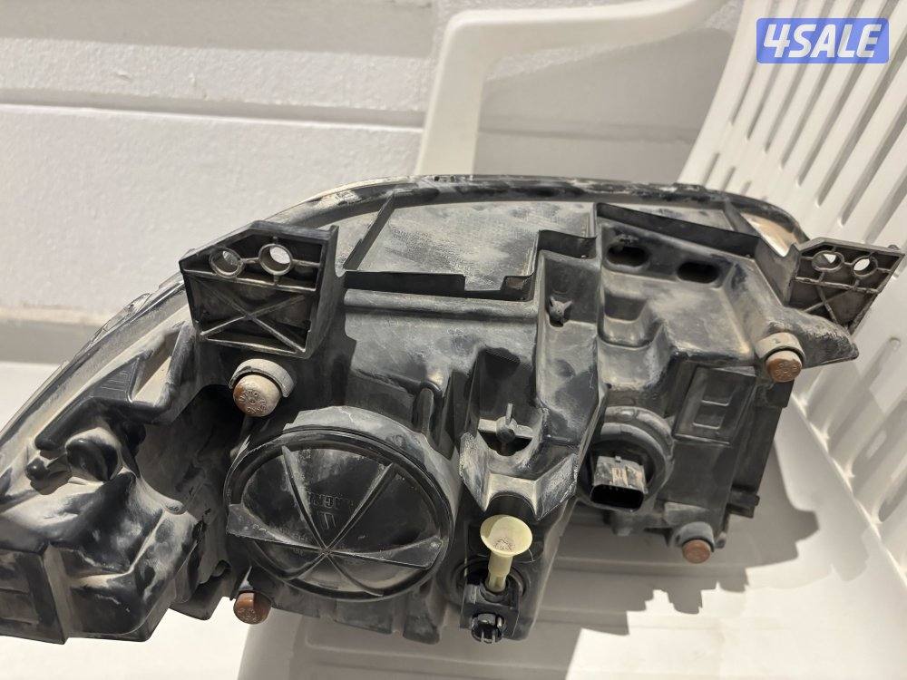 سطاب امامي يسار السايق دوج تشارجر موديل 2018 وكاله نضيف مساومه بمعقول0