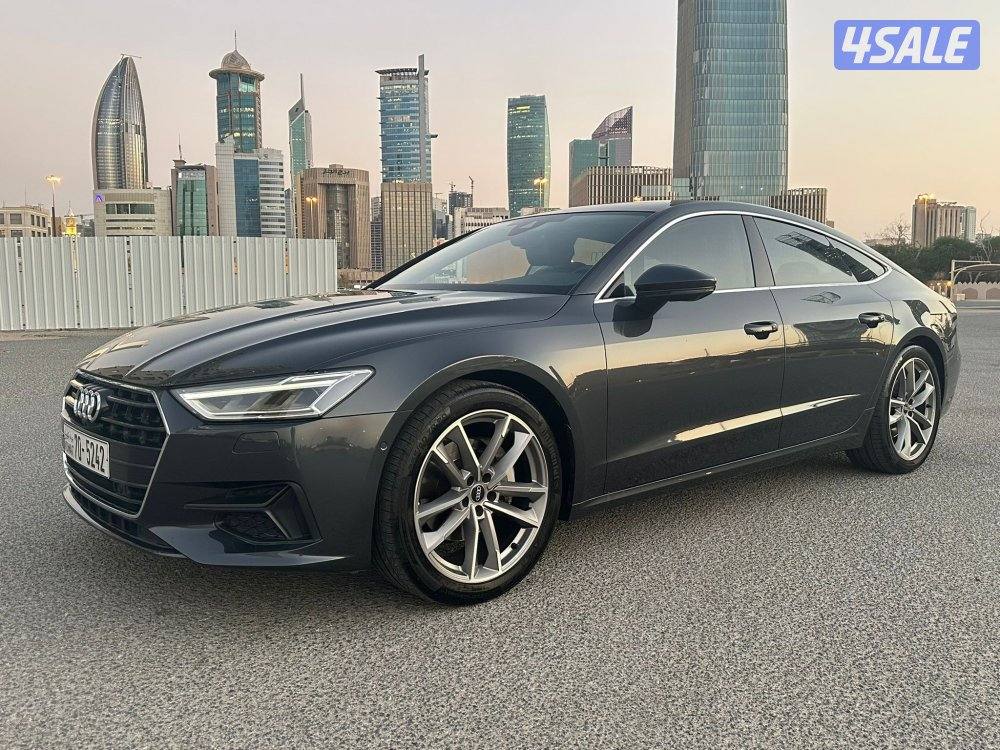 آودى A7-موديل 2022-صبغ الوكالة-تحت الكفالة- عداد 45 Km فقط2