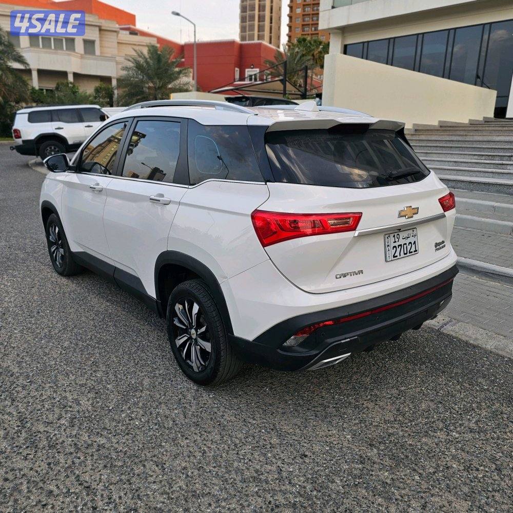 Chevrolet Captiva lt 2021 صبغ الوكالة5