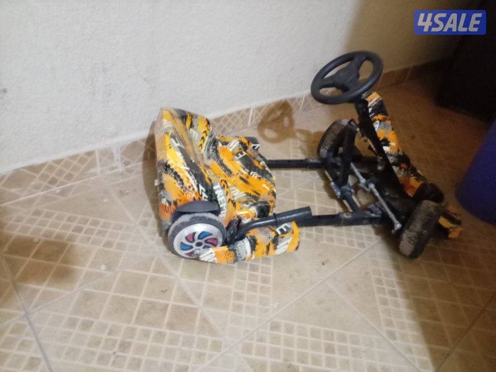 للبيع سكوتر سيارة أرضية 36 فولت،، اضاءه بلوتووث،، ٣ سرعات مختلفه ومعاه2