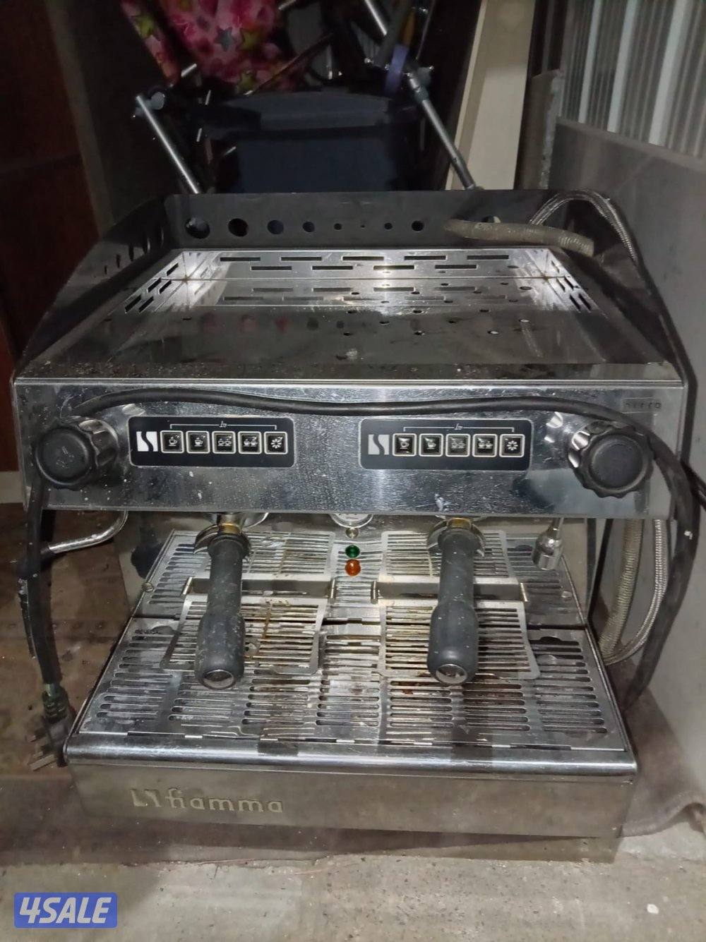 للبيع مكينه قهوى و مطحنه1