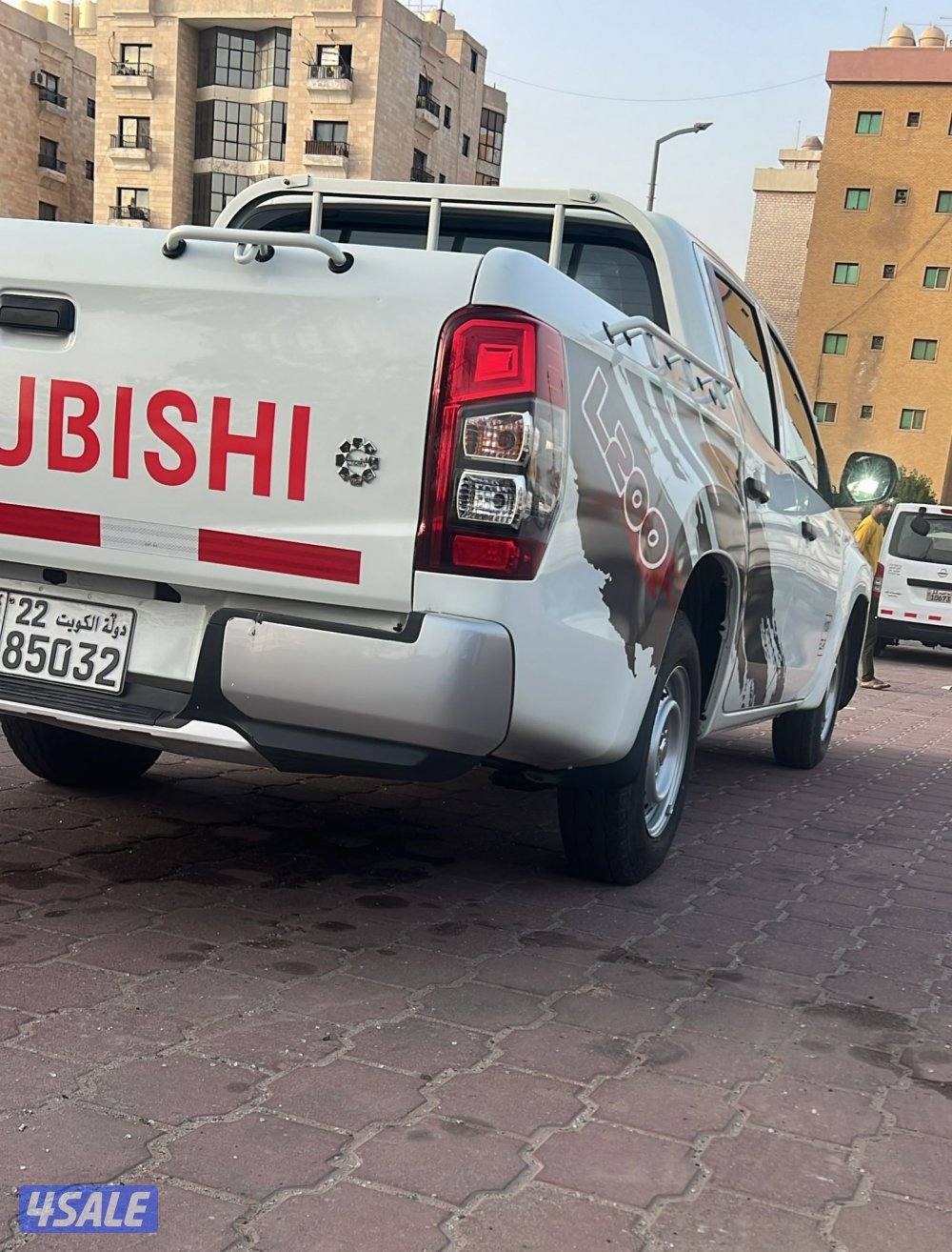 للبيع وانيت موستبيشي موديل 2023 السعر ماشي 60004