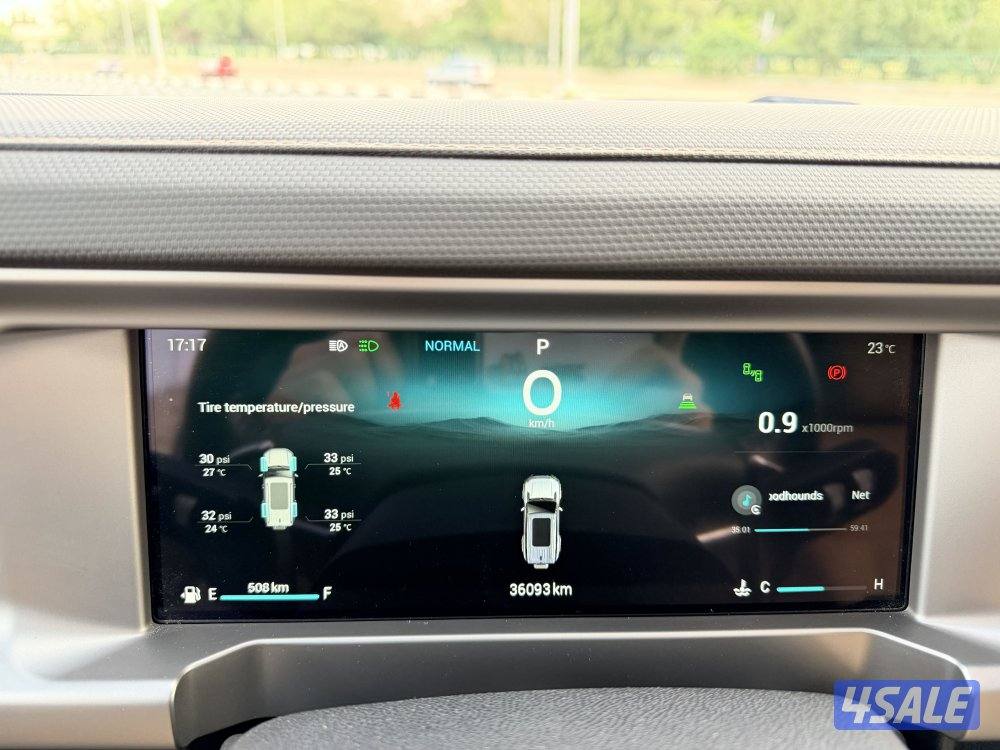 Excellent condition, 10 year company warranty included.2