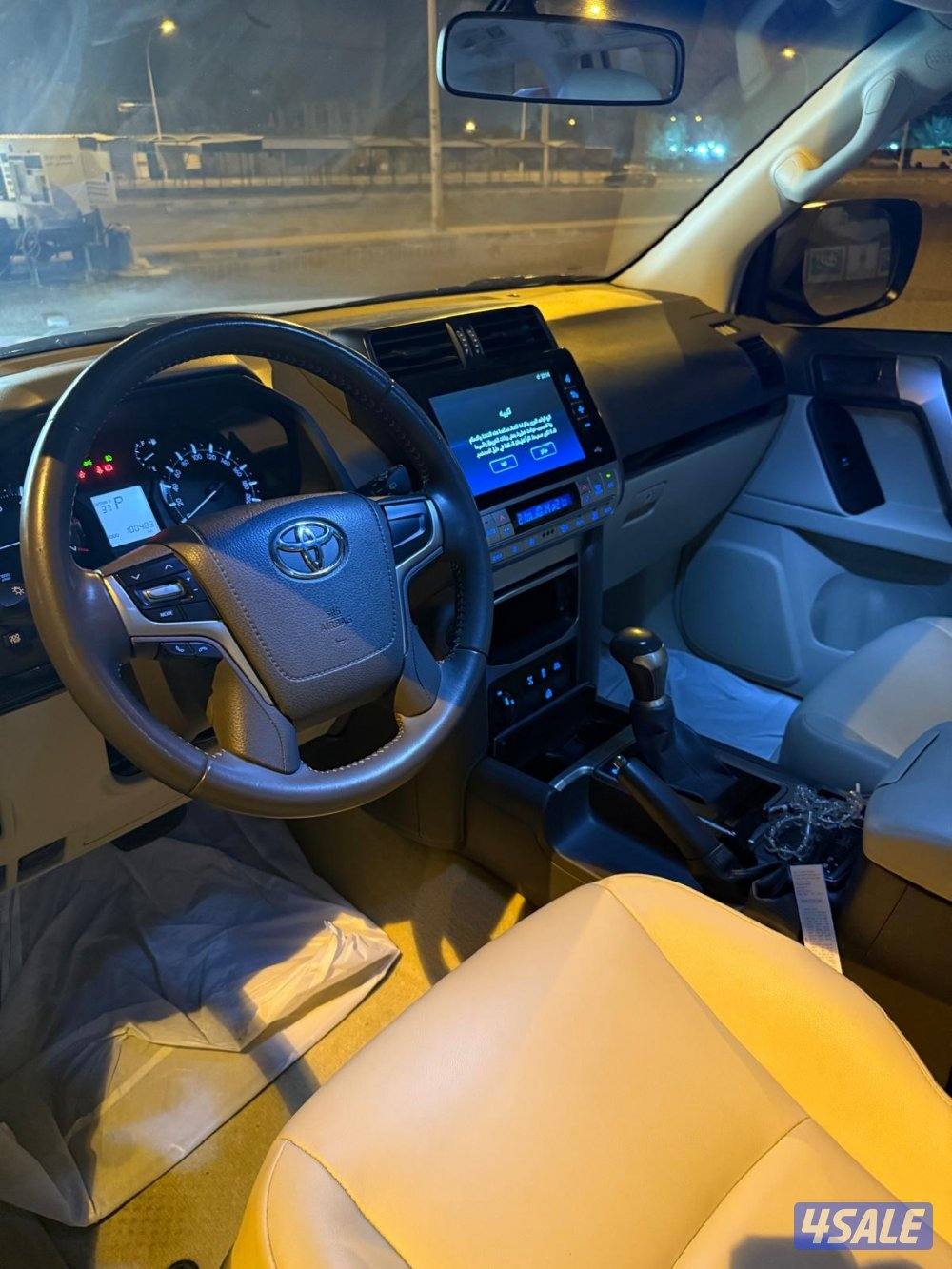 للبيع برادو TXL رمادي موديل 20222