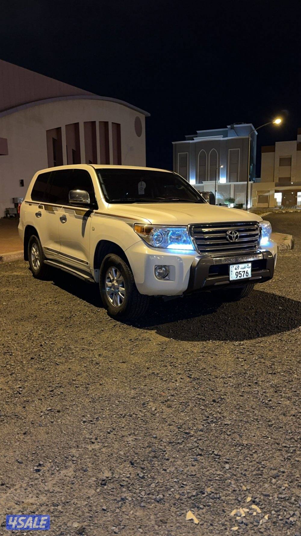 للبيع لاند وارد الساير4