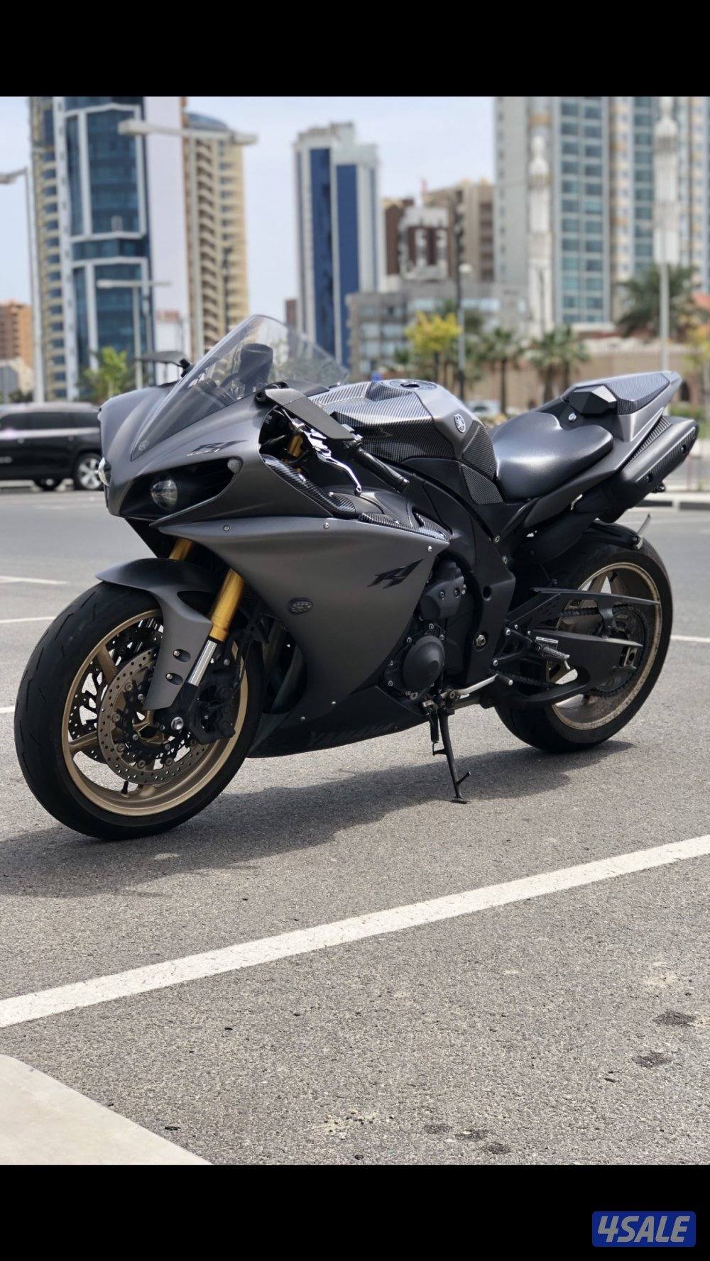 Yamaha r1 20146