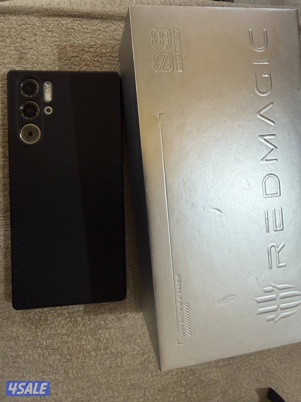 للبيع ريد ماجيك 9 pro0