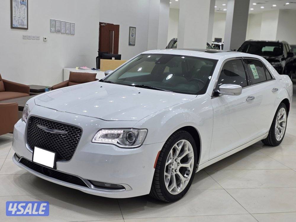 للبيع كرايزلر 300C  (كامل المواصفات ) سلندر  V8موديل 20191