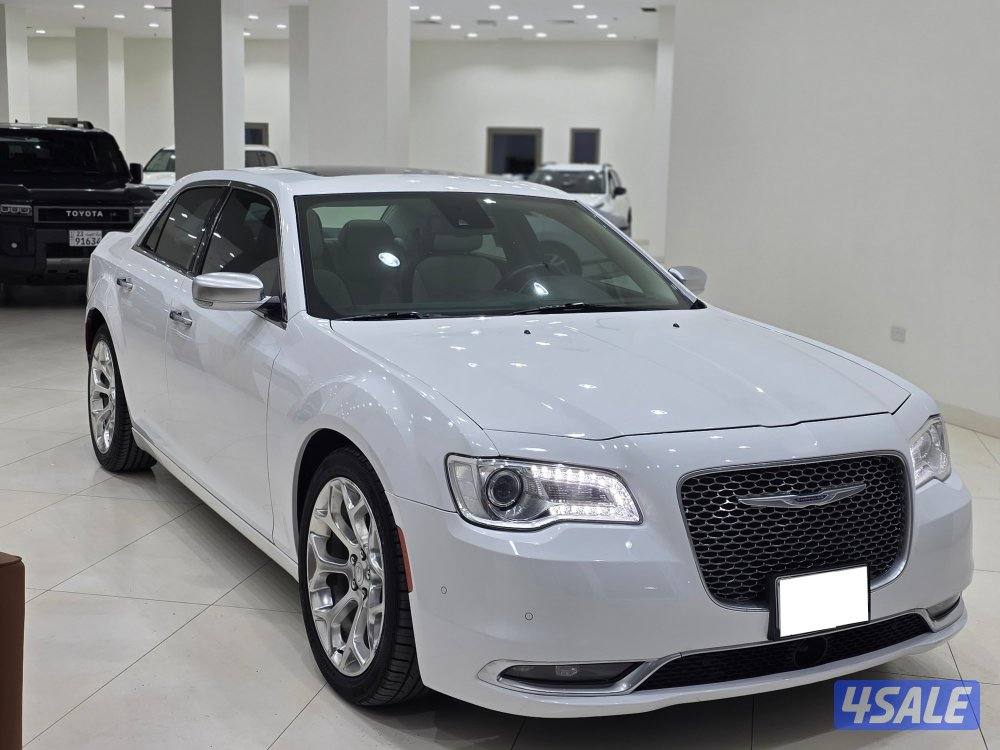 للبيع كرايزلر 300C  (كامل المواصفات ) سلندر  V8موديل 20190