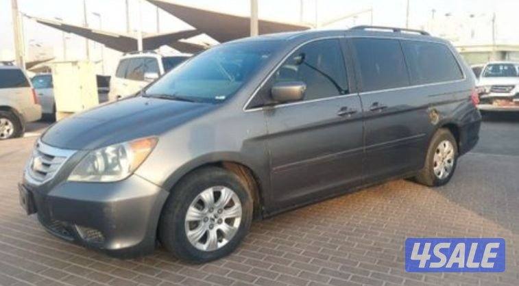 للبيع هوندا جيب CRV + أوديسي1