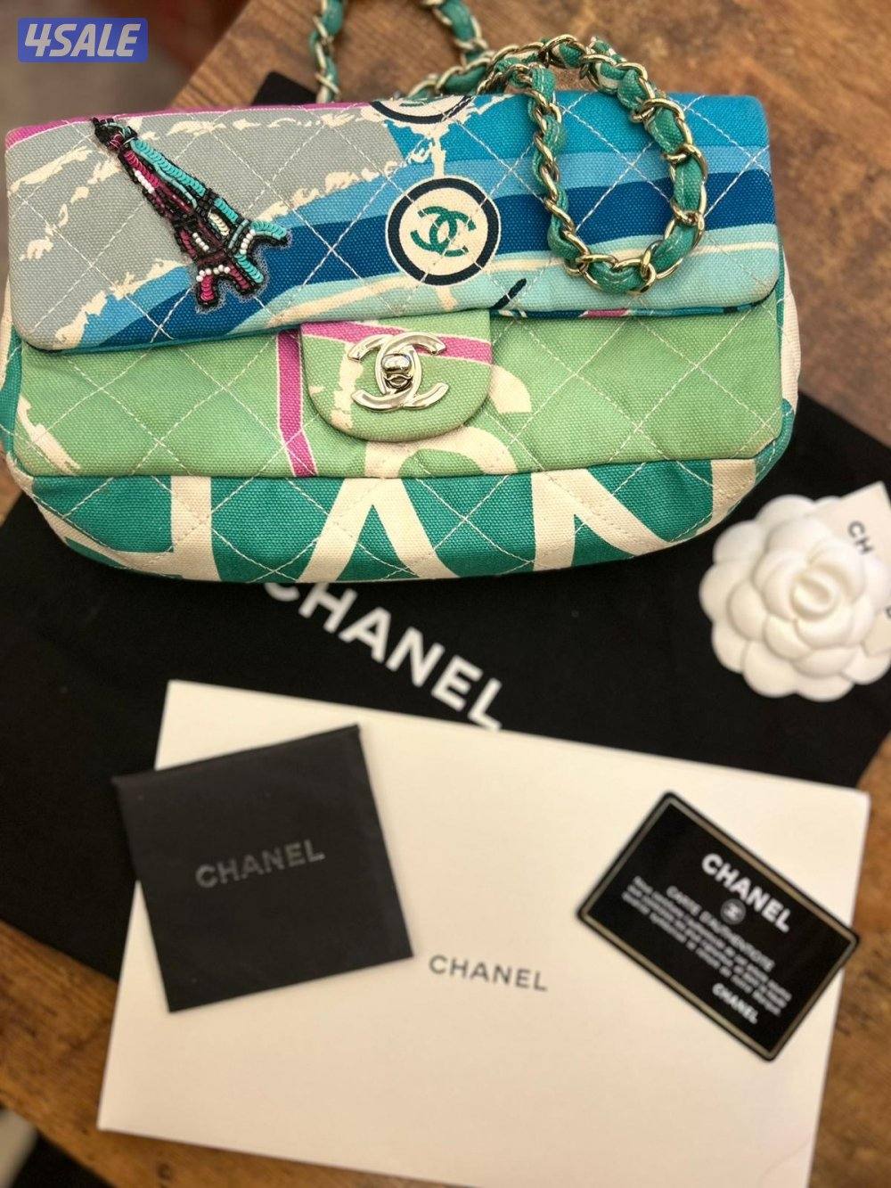 حقيبة شانيل نادرة, من مجموعة كروز 2006 من تصميم كارل لاغرفيلد2