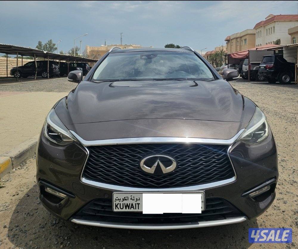 للبيع انفينيتي Q30 موديل 20180