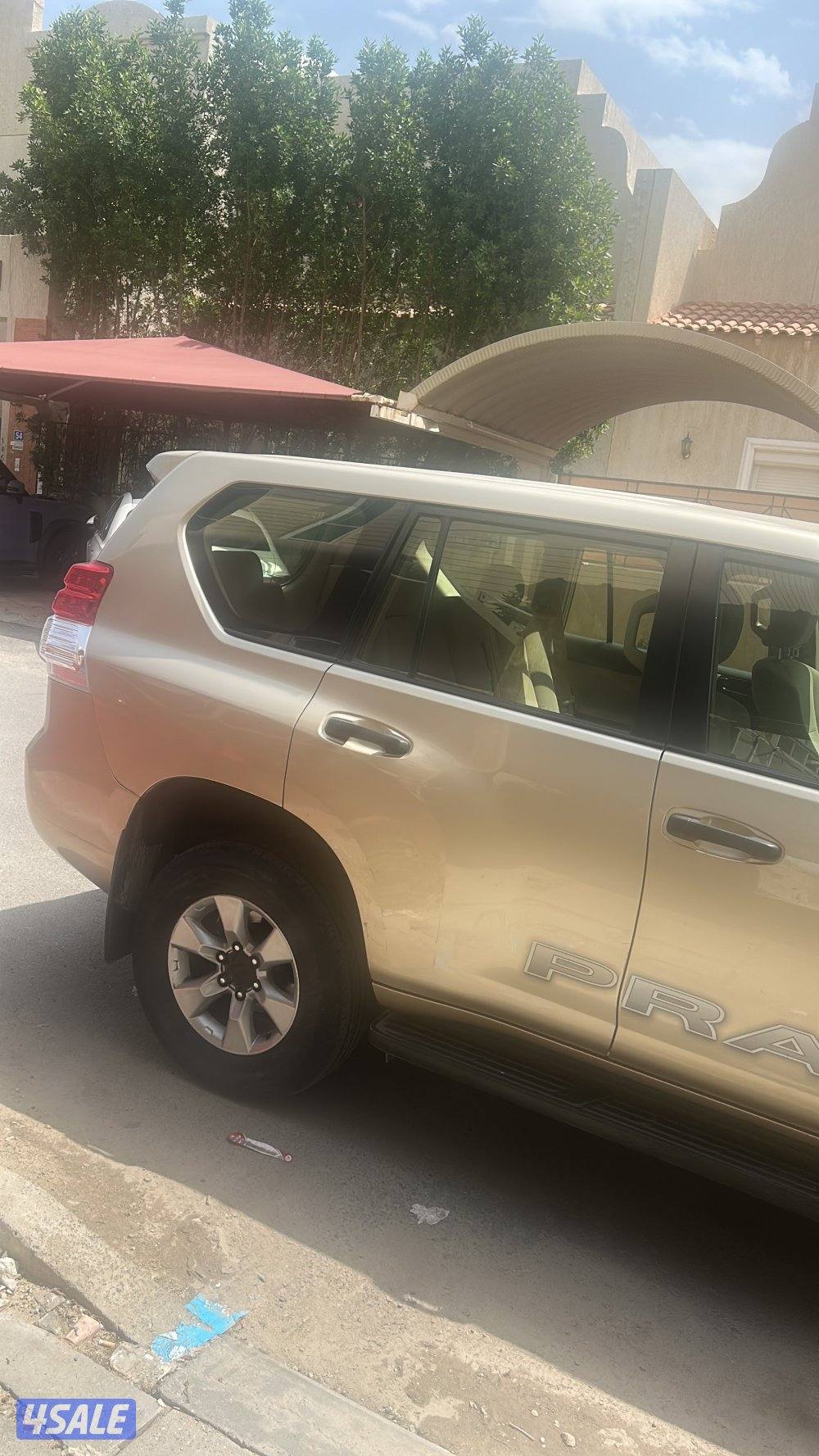 جيب برادو 20123