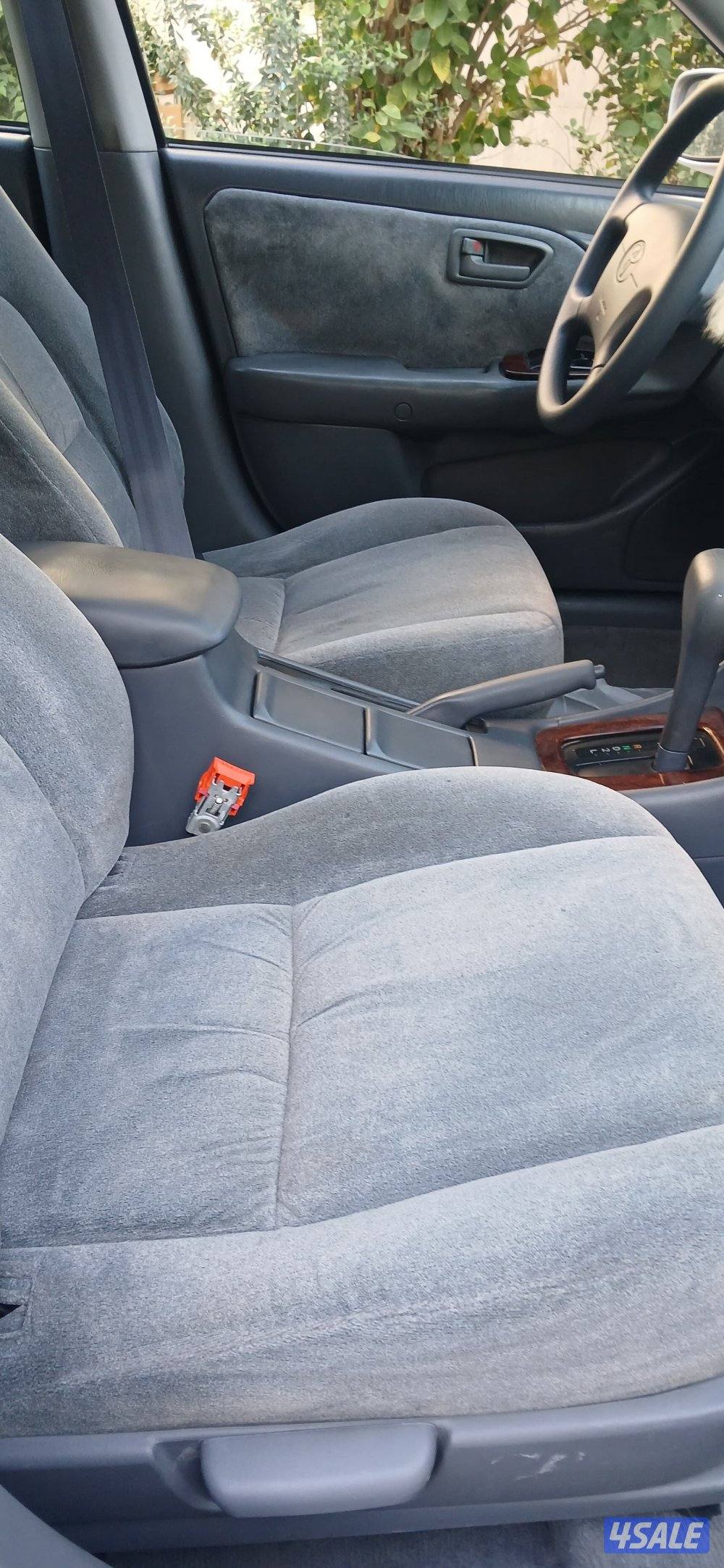 م 2002 عداد 280 فتحه 4 سلندر بحالة نادرة مكيف ثلج8