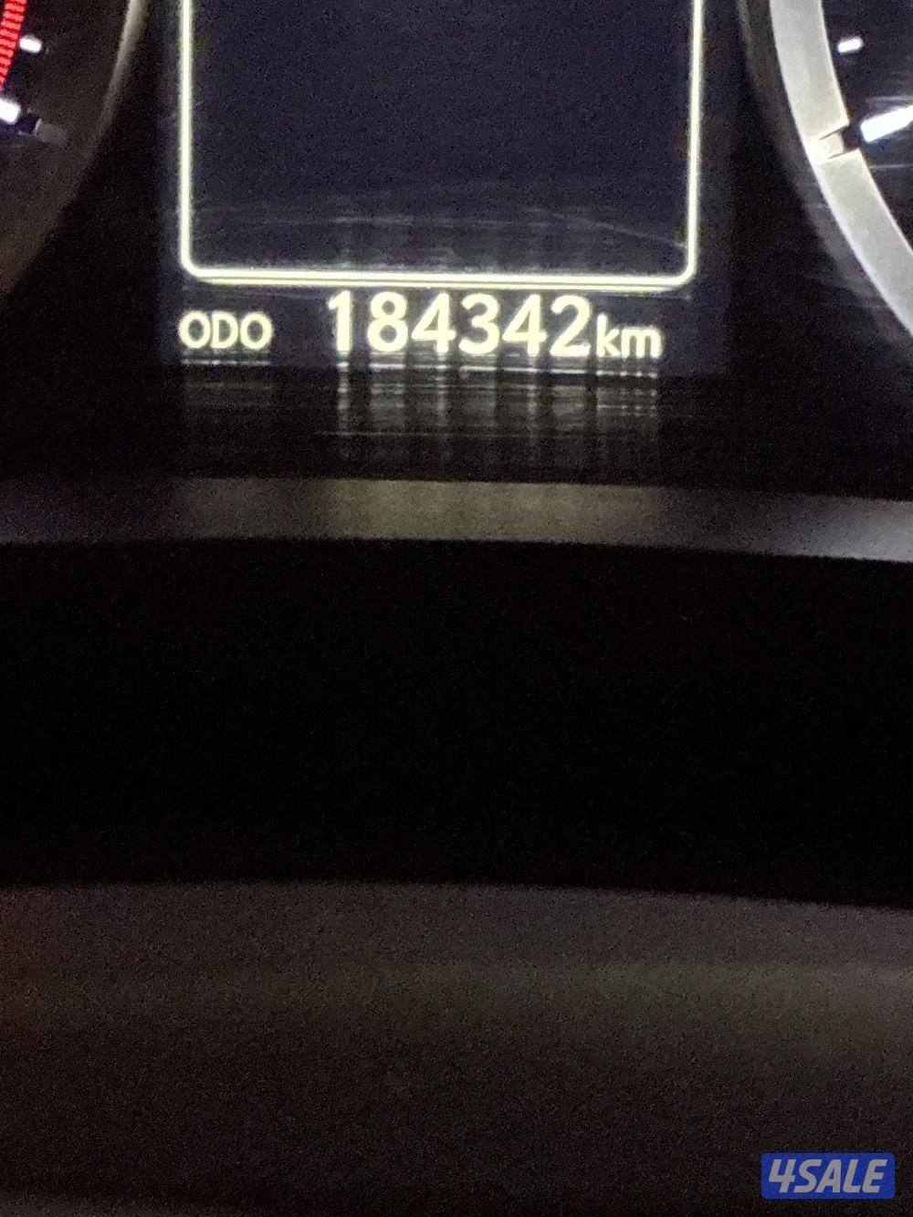 لكزس المالك الاول 2015 وكالة الكويت حجم IS250 عداد 184 كم فقط2