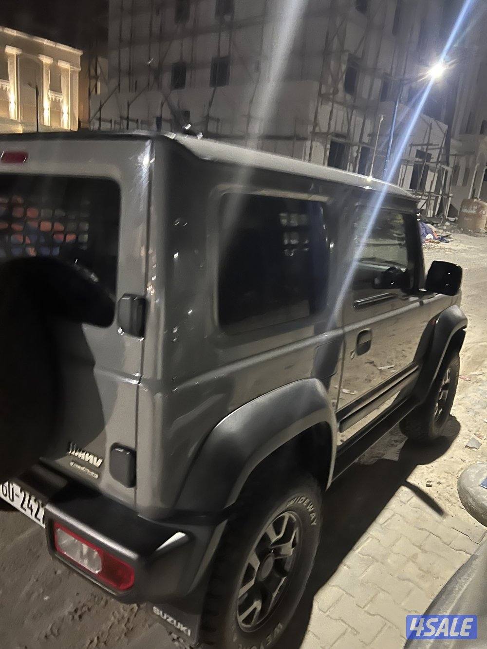 للبيع سوزوكي جمني قير عادي شرط الفحص قير و مكينه و شاصي و بدي3