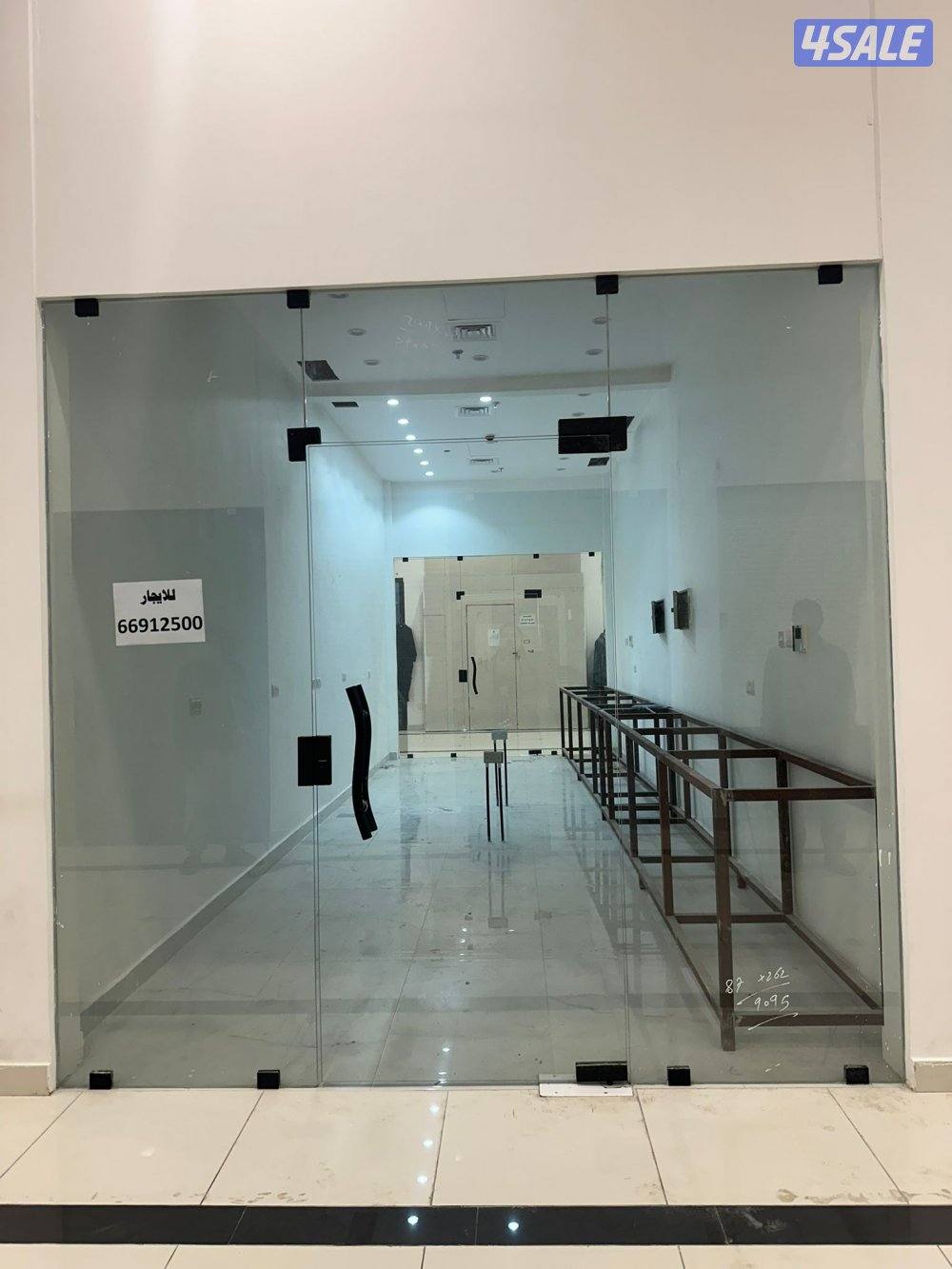 محلات للايجار في مجمع وضحه مول في العقيلة1