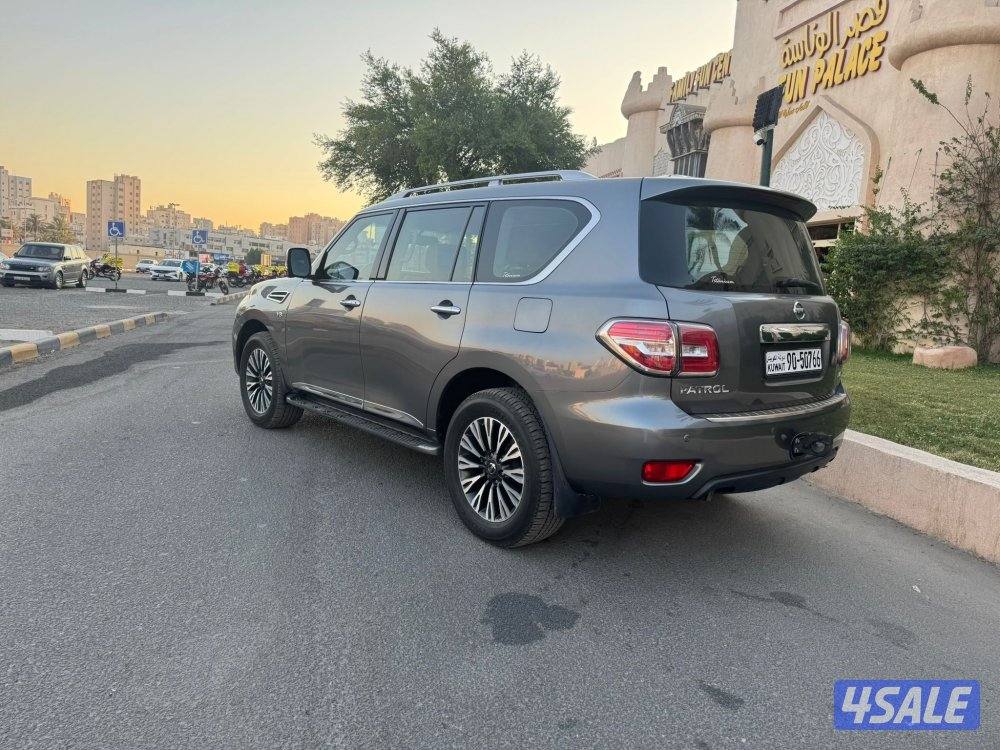 باترول 2016 بلاتينيوم ستي درجة اولى لون رمادي من الدخل تان2