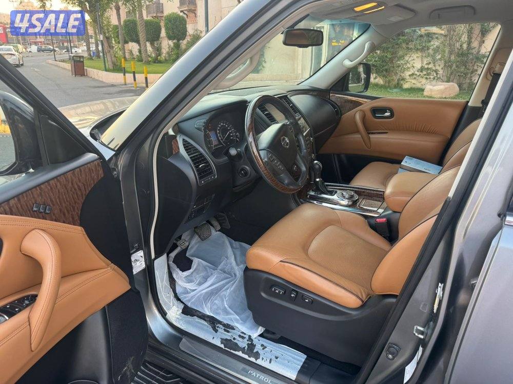 باترول 2016 بلاتينيوم ستي درجة اولى لون رمادي من الدخل تان5