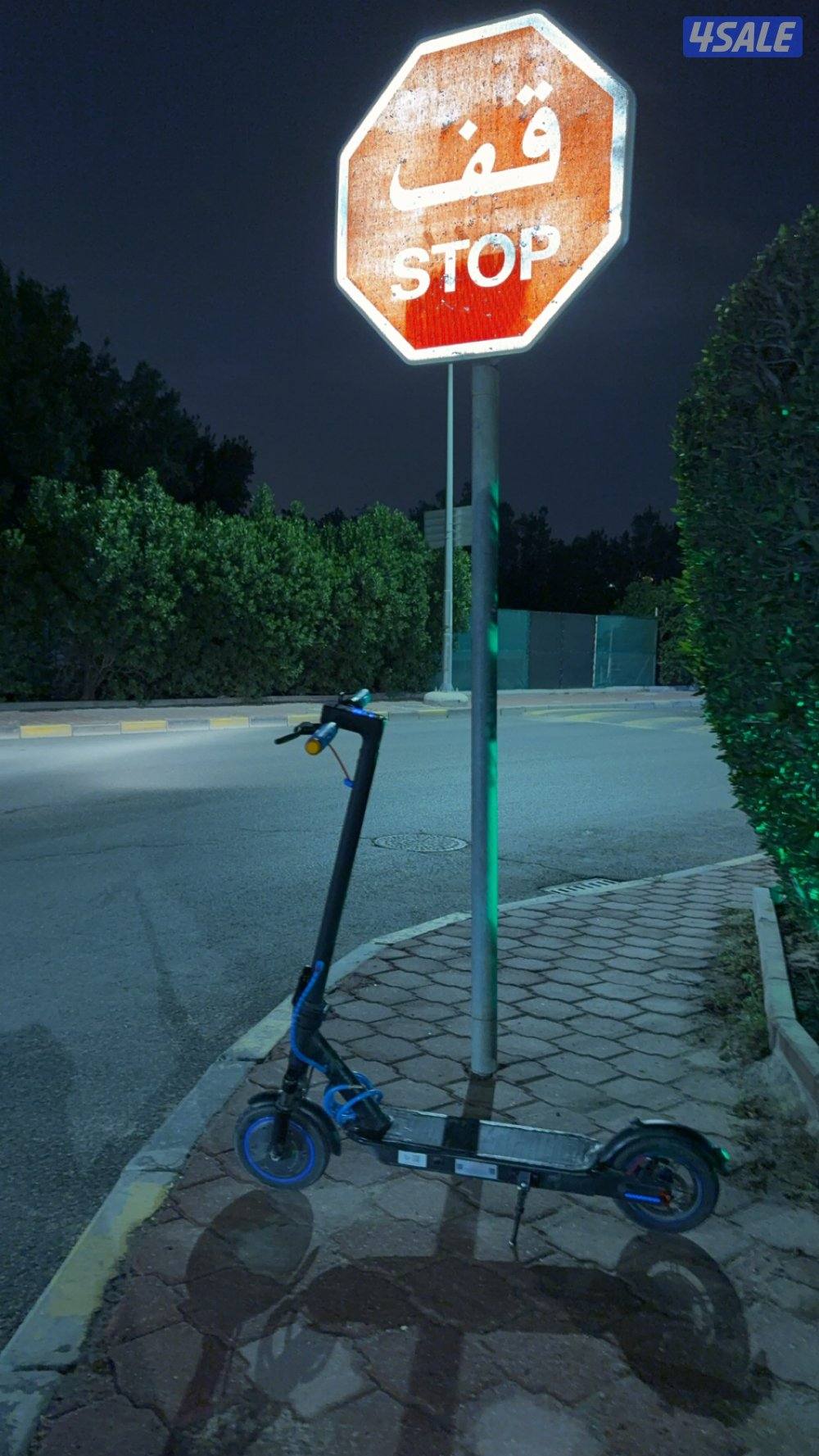 للبيع سكوتر مافيه شي نضيف مستعمل 3 اسابيع شاريه ب 90 دينار5