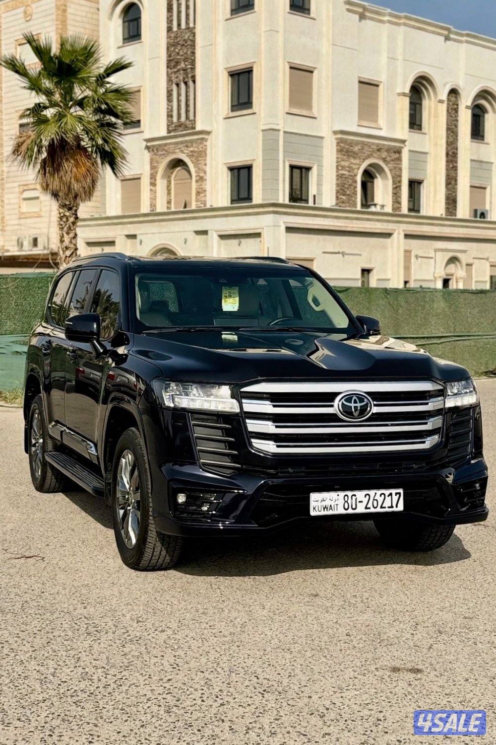 لاندكروزر GXR 2024 تحت الكفالة0