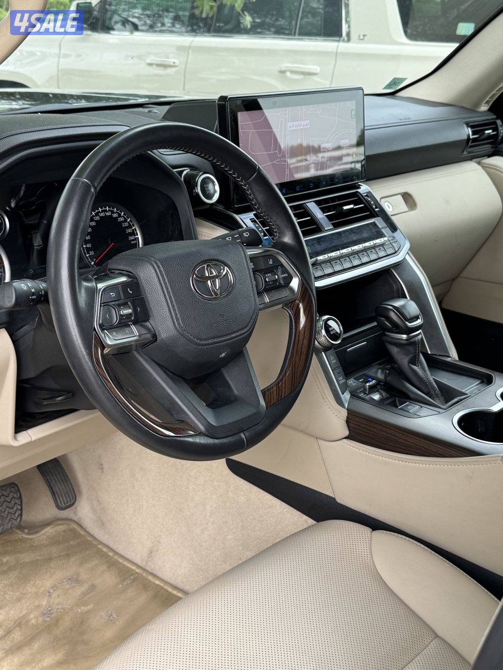 لاندكروزر GXR 2024 تحت الكفالة2